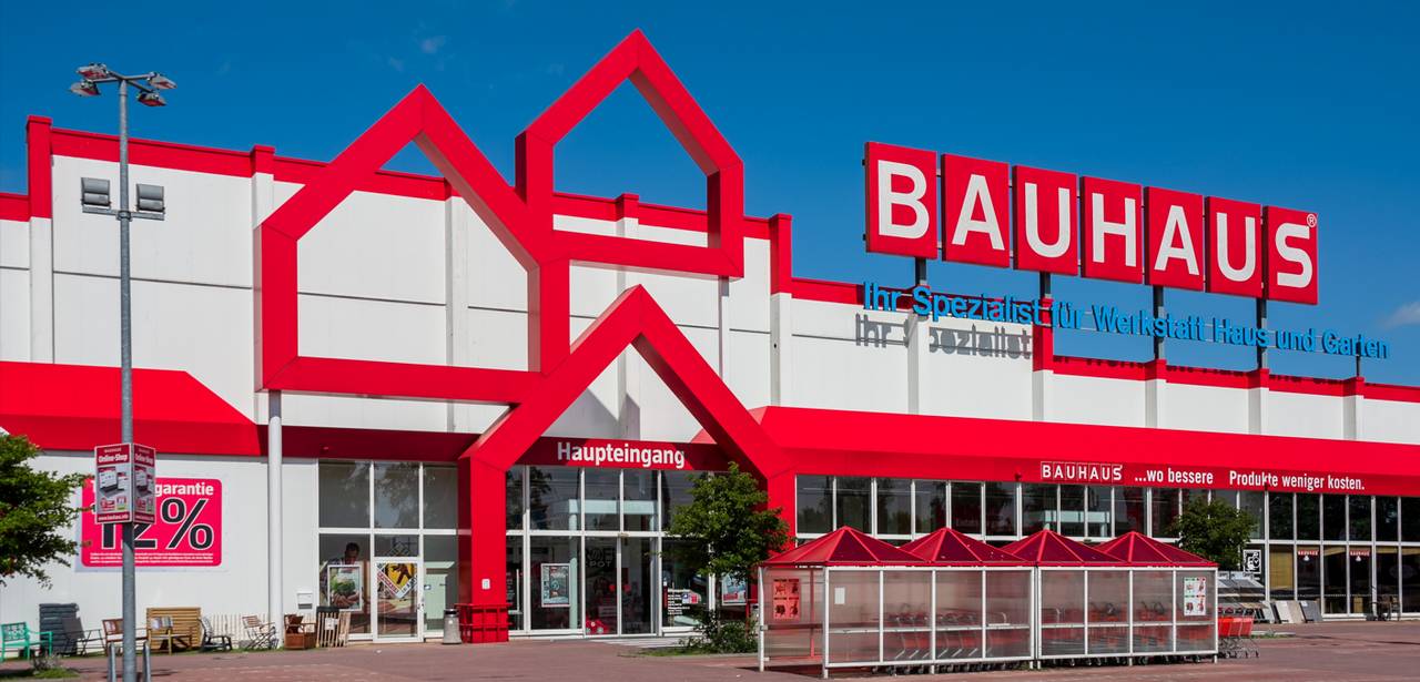 Bauhaus bietet eine riesige Produktvielfalt für Heimwerker und Profis (Foto: AdobeStock 358082602 penofoto.de)